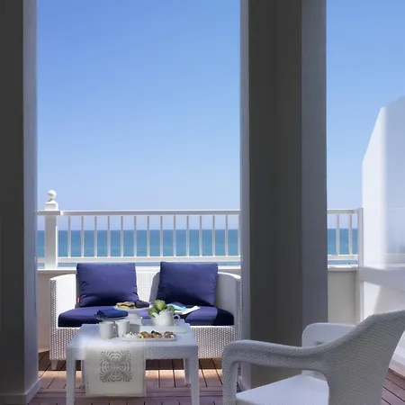 Tiffany's Hotel 4*