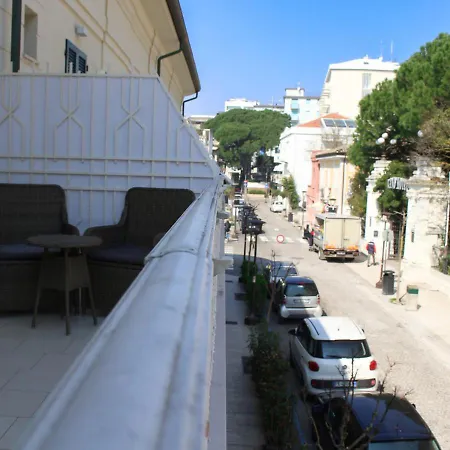Bmp Atmosphere 1 Con Garage Appartamento