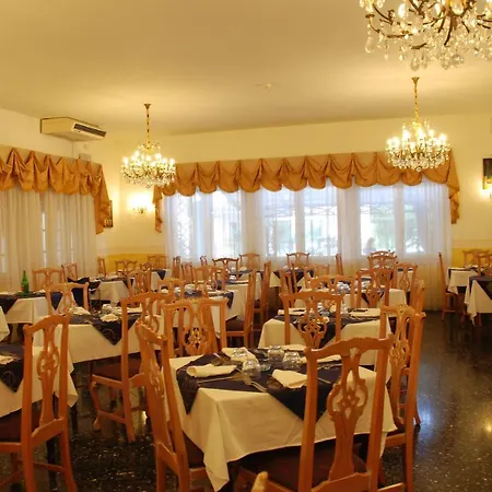 Hotel Ariston 2*