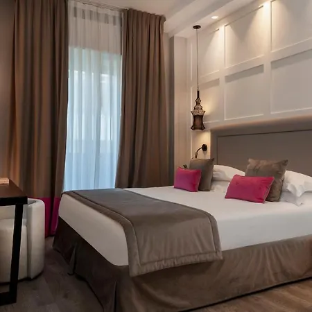 Lungomare Hotel 4*