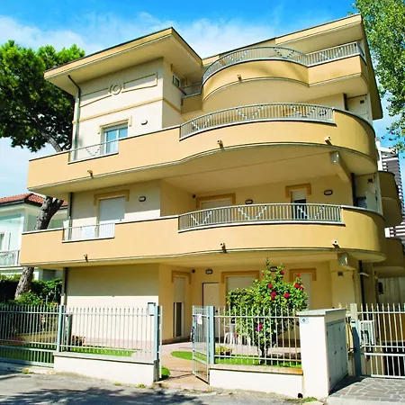 Lägenhet Residenza Raggio *