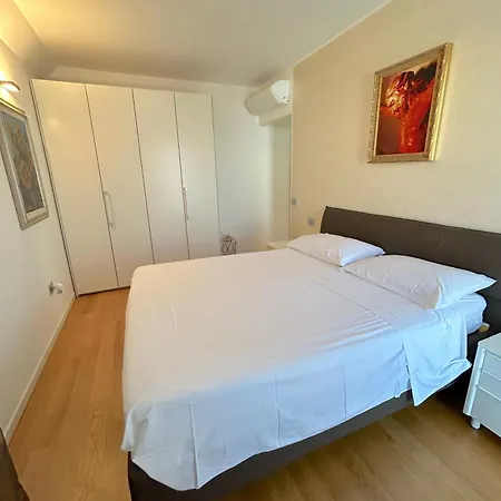 Apartment Attico Alba -flexrent Abissinia
