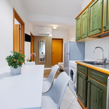 Sanidea - Casa Smeraldo Apartment *