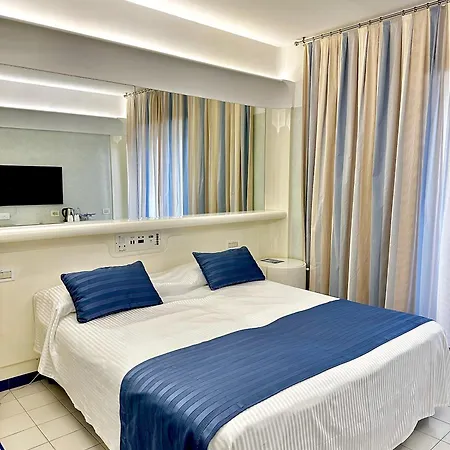 Hotel Atlantic & 4*