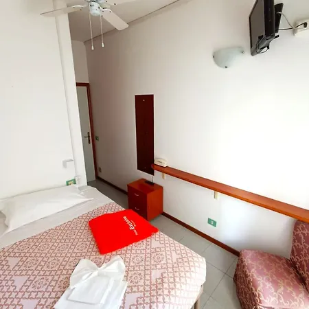 Exclusive In Pieno Centro - Nuova Gestione 2025 2* Riccione