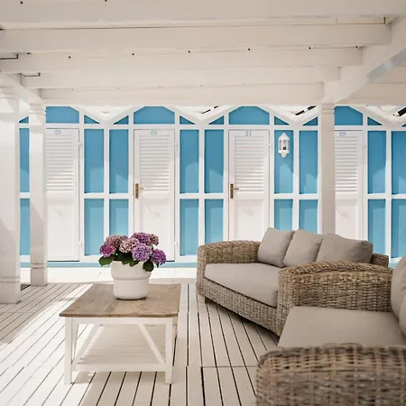 Hotel Embassy 3*
