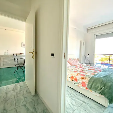 Appartamento Il Mare In Stanza Riccione