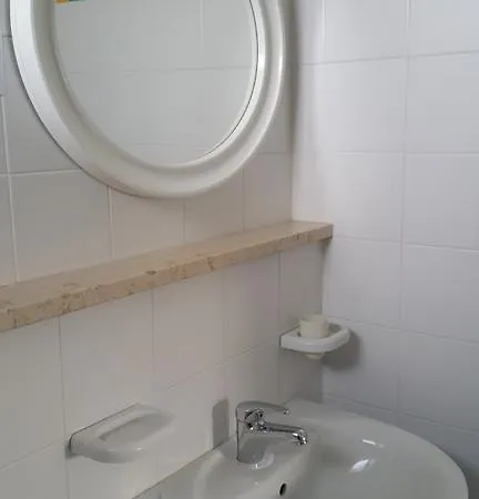 Hotel Canasta