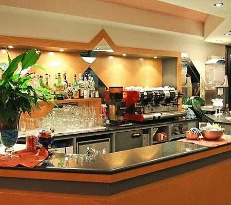 大使酒店