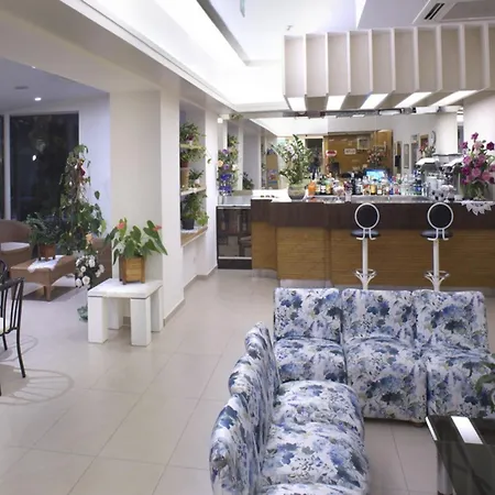 Hotel Nives 2*
