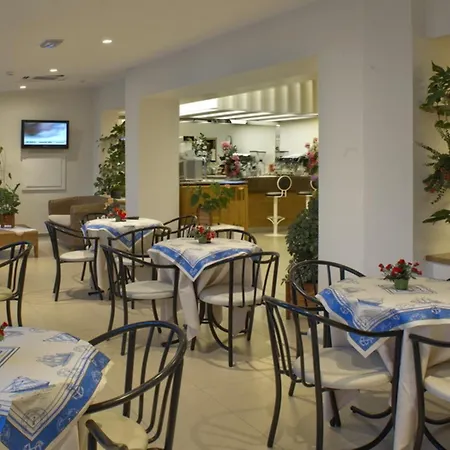 Nives Hotel Riccione