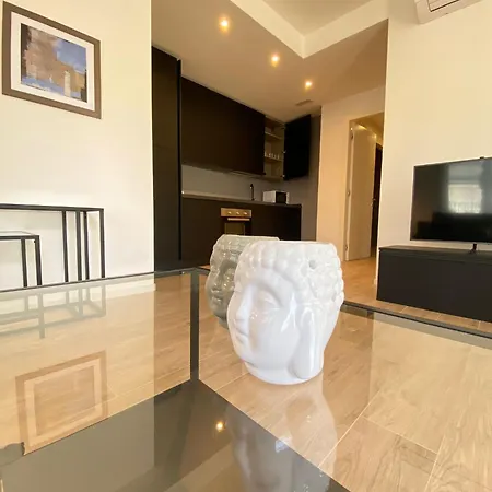 Apartment Cortemaggiore 4d Luxury-flexrent Abissinia