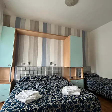 Etna - Nuova Gestione Romagnola & Parcheggio Hotel 3*
