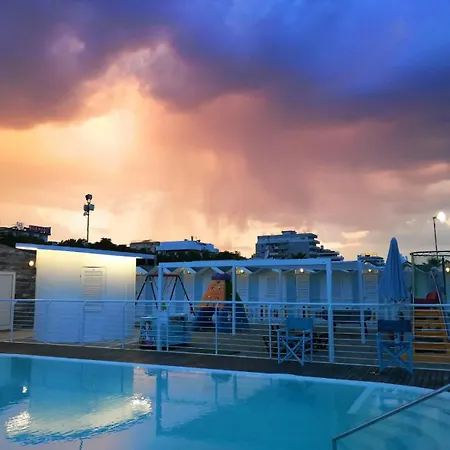 Appartamento Carinzia - Davanti Solo Il Mare Riccione