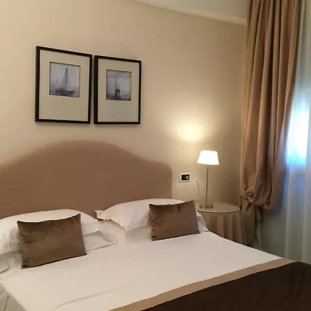 Lungomare - Charming Apart-hotel Riccione