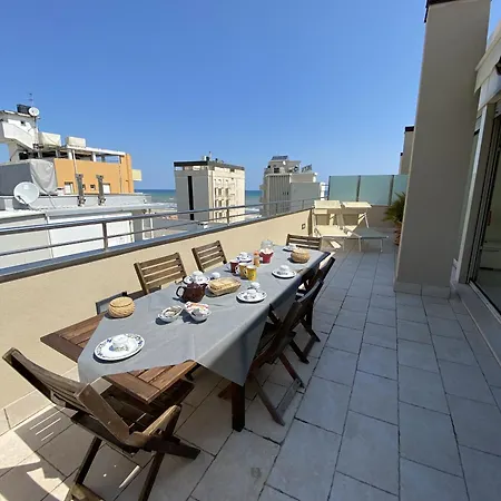 Avana Fronte Mare Hotel Riccione