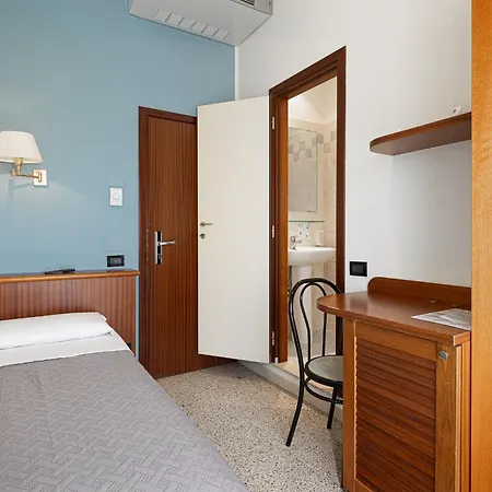 Avana Fronte Mare 3*
