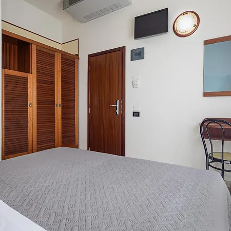 Avana Fronte Mare Hotel Riccione