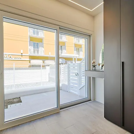 Villa Luxury Ceccarini - Lungomare Con Parcheggio Privato