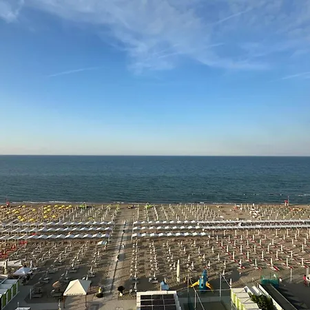 Marittimo - Clipper Fronte Mare 3*