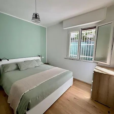 Casa Silvia, Bilocale Nuovo A 100 Mt Dal Mare Apartment *