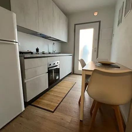 Apartment Casa Elisa, Nuovo A 100 Mt Dal Mare Riccione