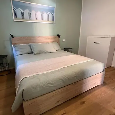 Casa Elisa, Nuovo A 100 Mt Dal Mare * Riccione