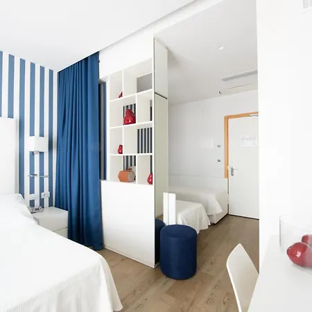 Hotel Fedora 3*