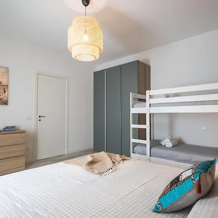 Apartment Nuovo E Confortevole Con Parcheggio Riccione