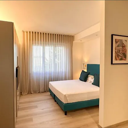 Apart-hotel Lungomare - Charming Riccione