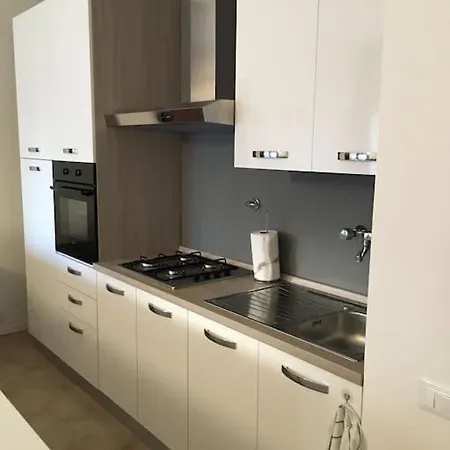Apartment Comodo Per 4 Ospiti Riccione