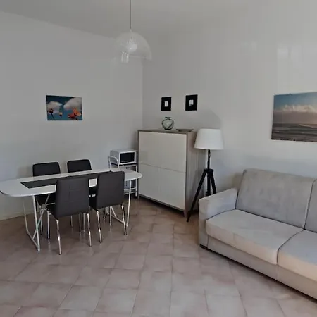 Comodo Per 4 Ospiti Apartment Riccione
