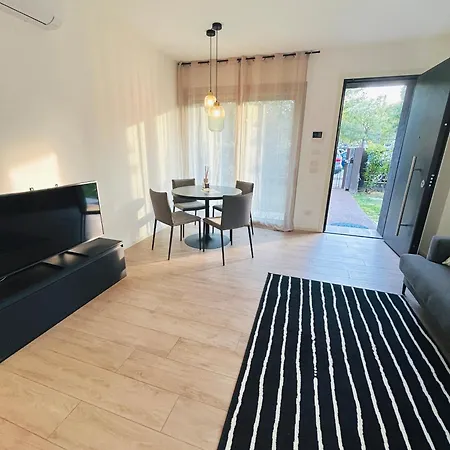 Apartment Cortemaggiore 4d Luxury-flexrent Abissinia *