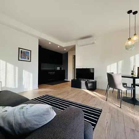 Cortemaggiore 4d Luxury-flexrent Abissinia