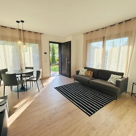 Cortemaggiore 4d Luxury-flexrent Abissinia *
