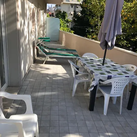 Abel Apartment