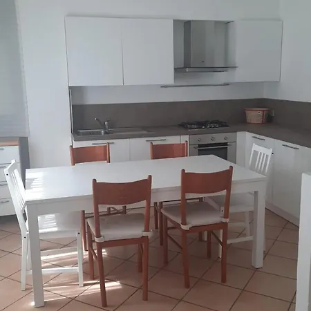 Santarosa Apartment *