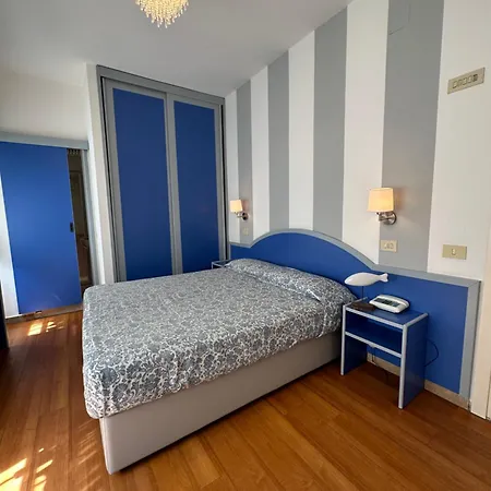 Mon Pays Hotel