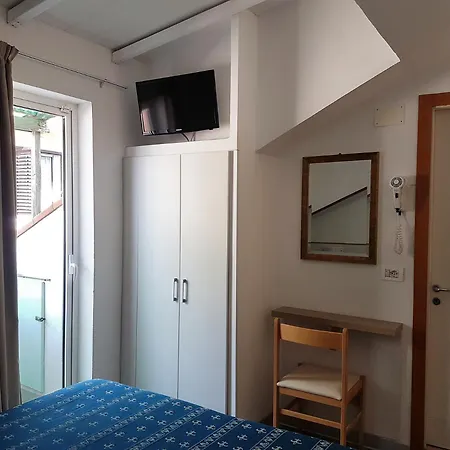 Sorriso - Molto Piu Di Stella Hotel Riccione