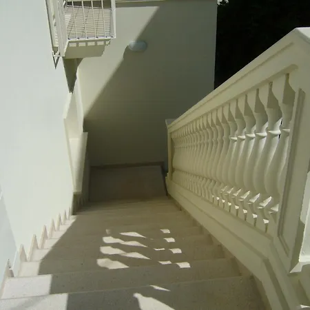 Casa Via Meucci *