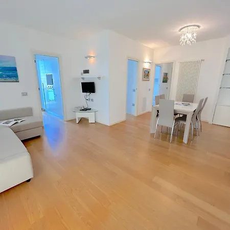 Apartment Attico Alba -flexrent Abissinia Riccione