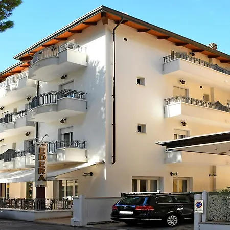 Edera - In Pieno Centro A Pochi Passi Dal Mare Szálloda Riccione