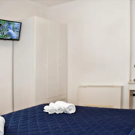 Szálloda Edera - In Pieno Centro A Pochi Passi Dal Mare Riccione