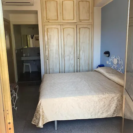 Paris Hotel