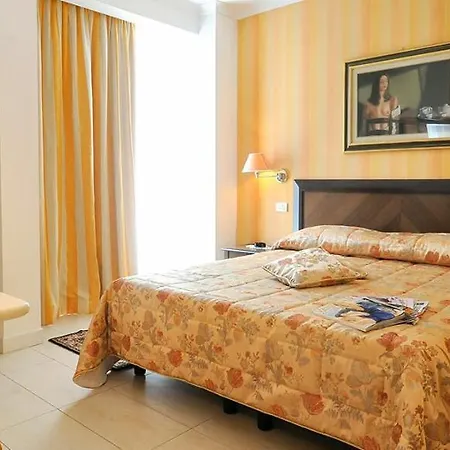 Hotel Sirius 3*