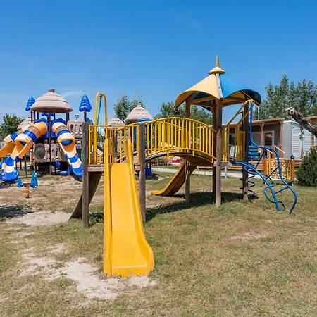Club Del Sole International Easy Village Campeggio Riccione