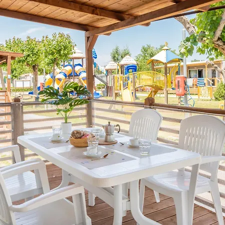 Club Del Sole International Easy Village Campeggio Riccione