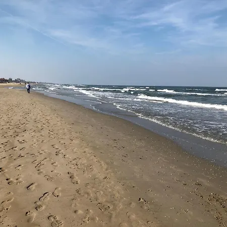 Apartment Riccione Sul Mare Con Servizio Spiaggia E Aquapark Riccione