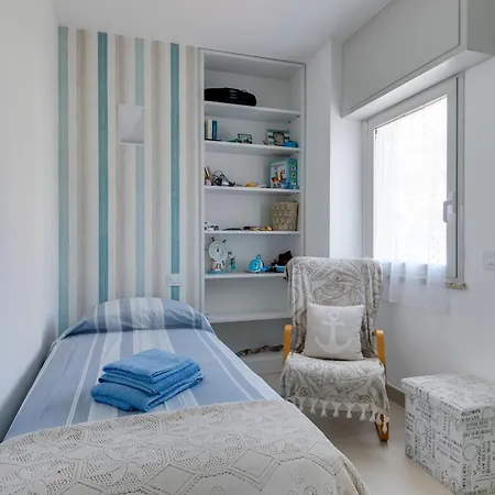 Riccione Sul Mare Con Servizio Spiaggia E Aquapark Apartment Riccione