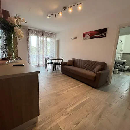 Giardini Apartment